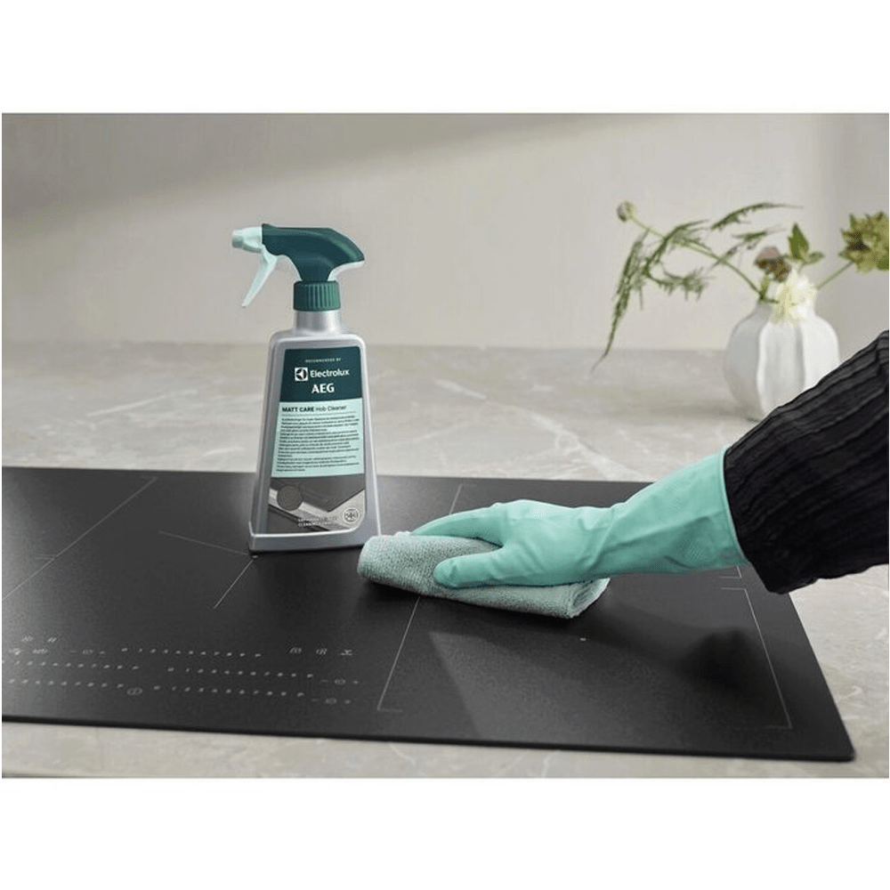 Electrolux SaphirMatt® kogepladerens M2HCMC01 (500 ml)