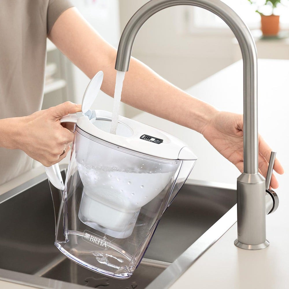 BRITA Marella vandfilterkande 2,4 L grå + MAXTRA PRO vandfilter 1051121
